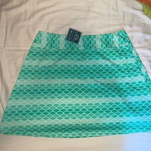 NWT Green Print MELLY M Stretch Skirt XL scallop print